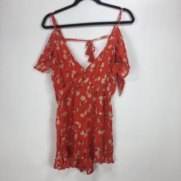 Topshop Daisy Print Playsuit Romper - Picture 2 of 8